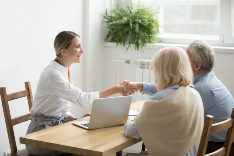 Understanding the Differences: Medicare Advantage vs. Medicare Supplement Plans